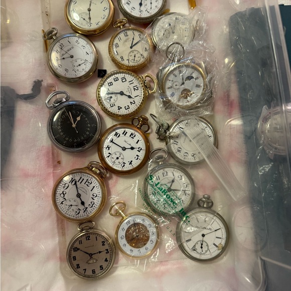 Assorted Watches Collection - Picture 3 of 6